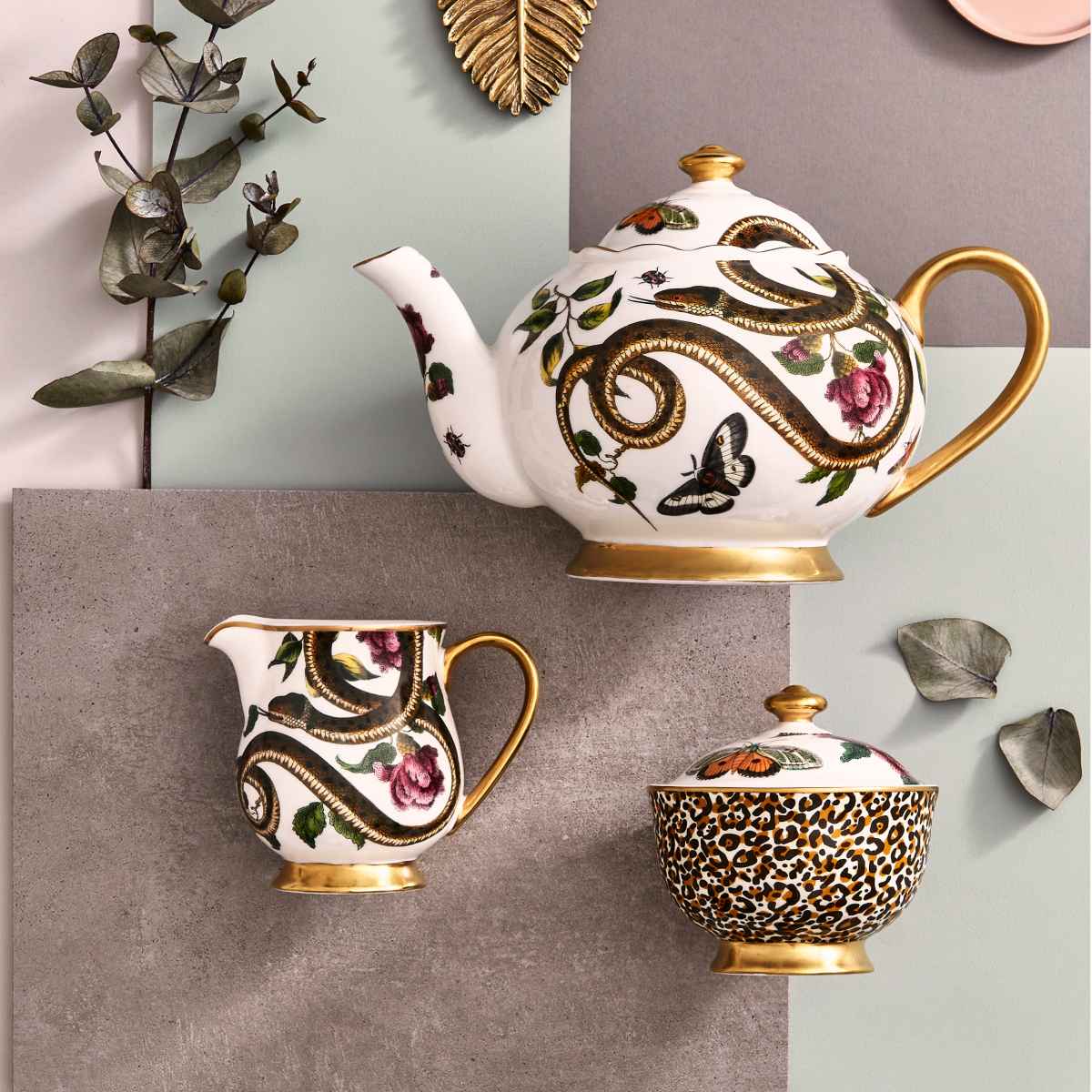 Creatures of Curiosity Teapot, Cream and Sugar Set image number null